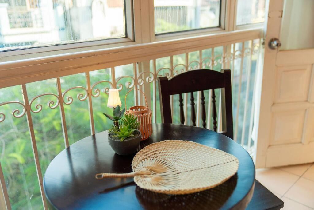 Backpacker Hostel-Beerstreet-Private-Cozy Hanoi Esterno foto